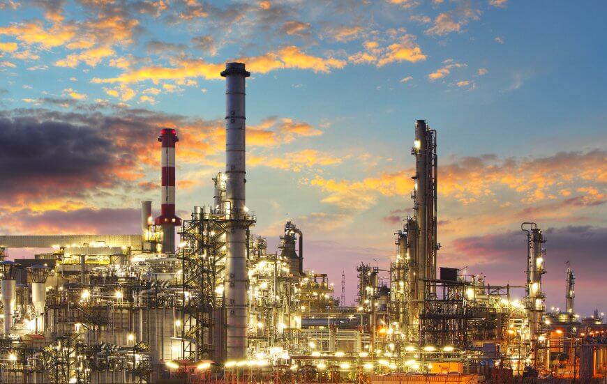 onpeilbaar Wat is er mis zonnebloem Decarbonization win as oil refineries close in the U.S | Corporate Knights