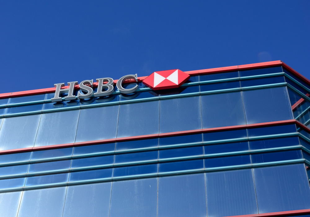 HSBC to stop financing new oil and gas fields except in Canada