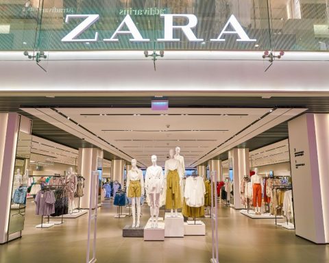 fast fashion, recycled fashion