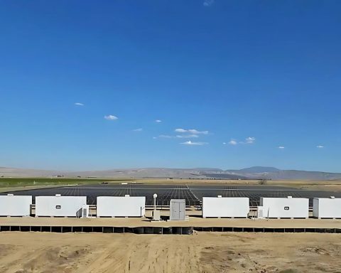Grid-scale battery storage with retired EV batteries